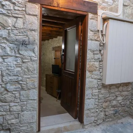Eidyllio Luxury Suites Omodos Exterior photo