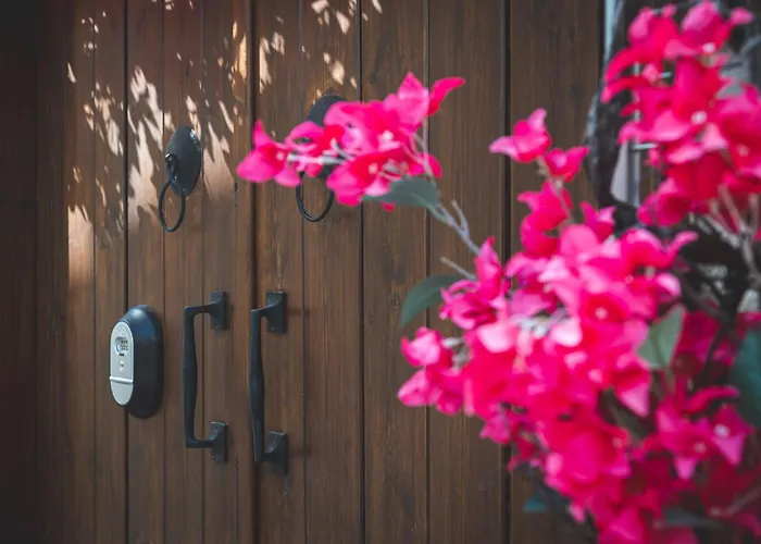Eidyllio Luxury Suites Omodos