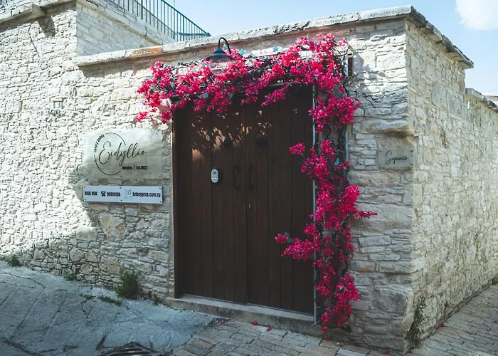 Eidyllio Luxury Suites Omodos